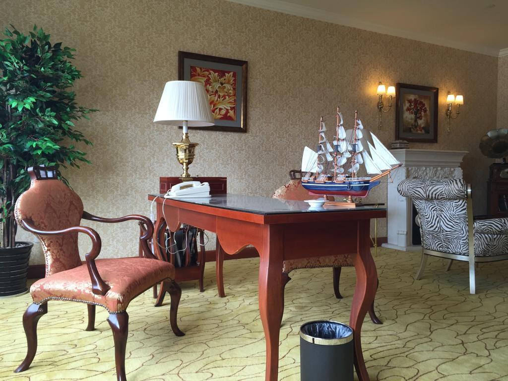 Alton Hotel Wuhu Room photo